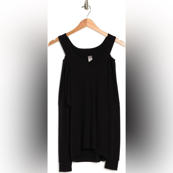 GO COUTURE V-Neck Cold Shoulder Shoulder Hacci Knit Top, BLACK, S, NWT - Picture 3 of 3